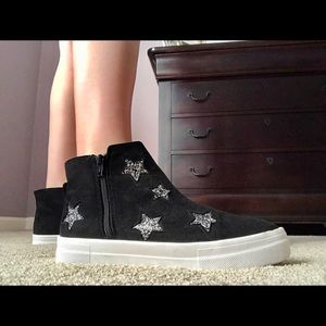 star shoes/booties